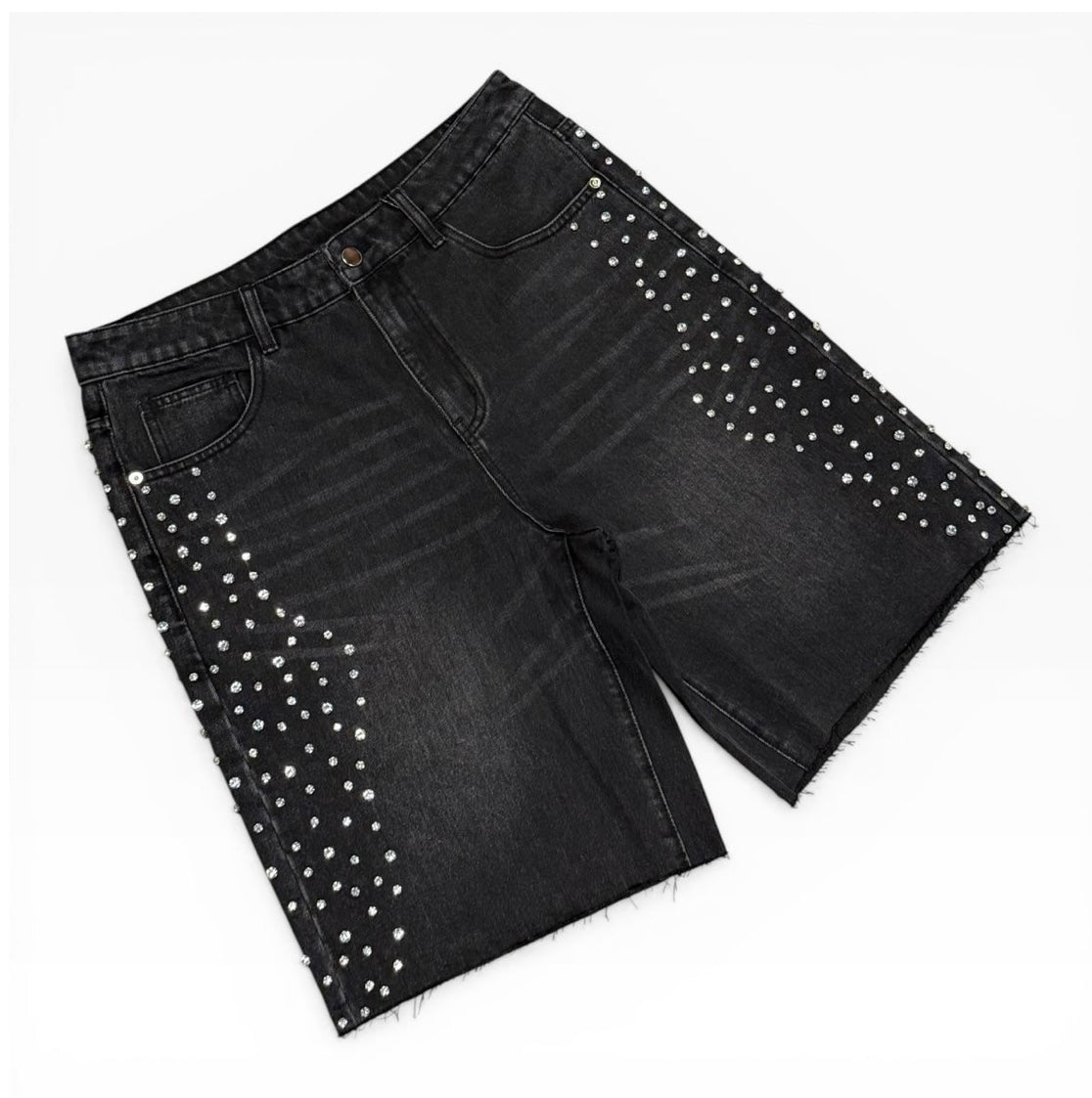 CHANDLER BLACK WASH SHORT
