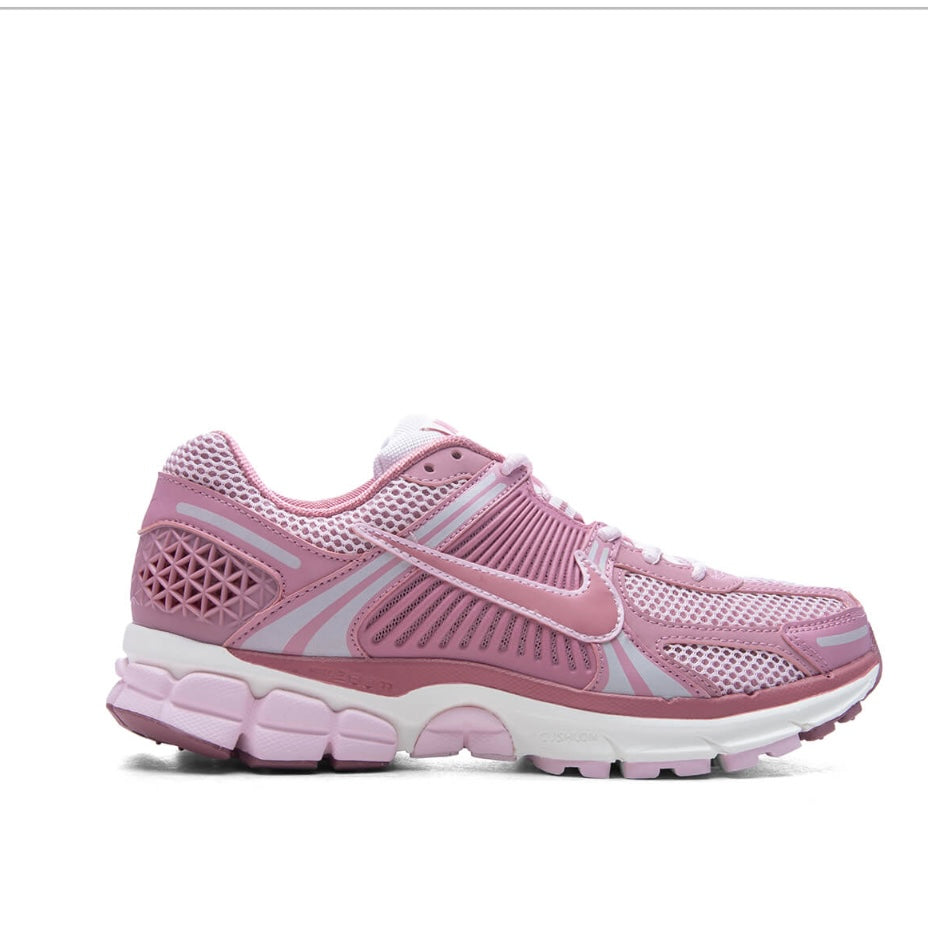 Nike Womens Vomero Elemental Pink