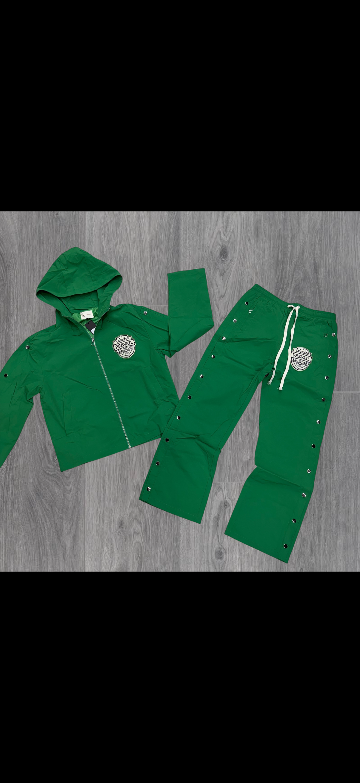 Legends Prevail  Green Shield Swishy Set