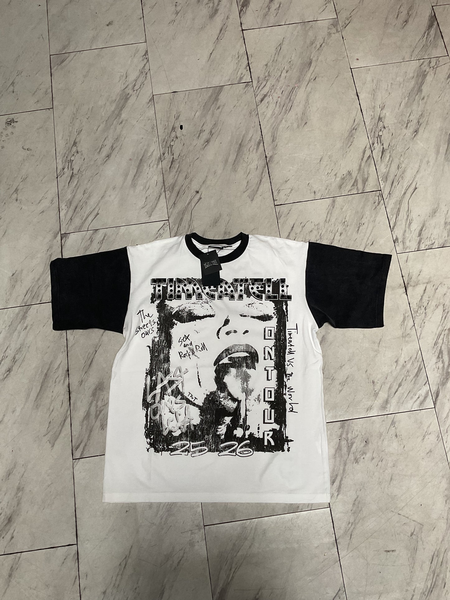 Time a tell Black / White Last Ones Left Tee