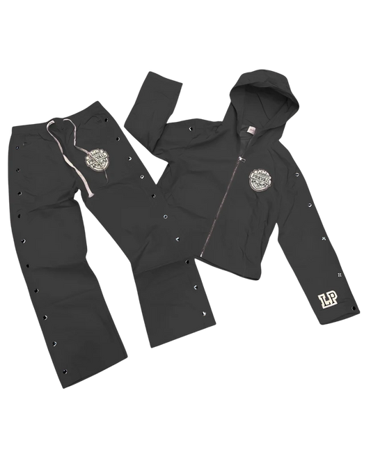 Legends prevail Windbreaker Black