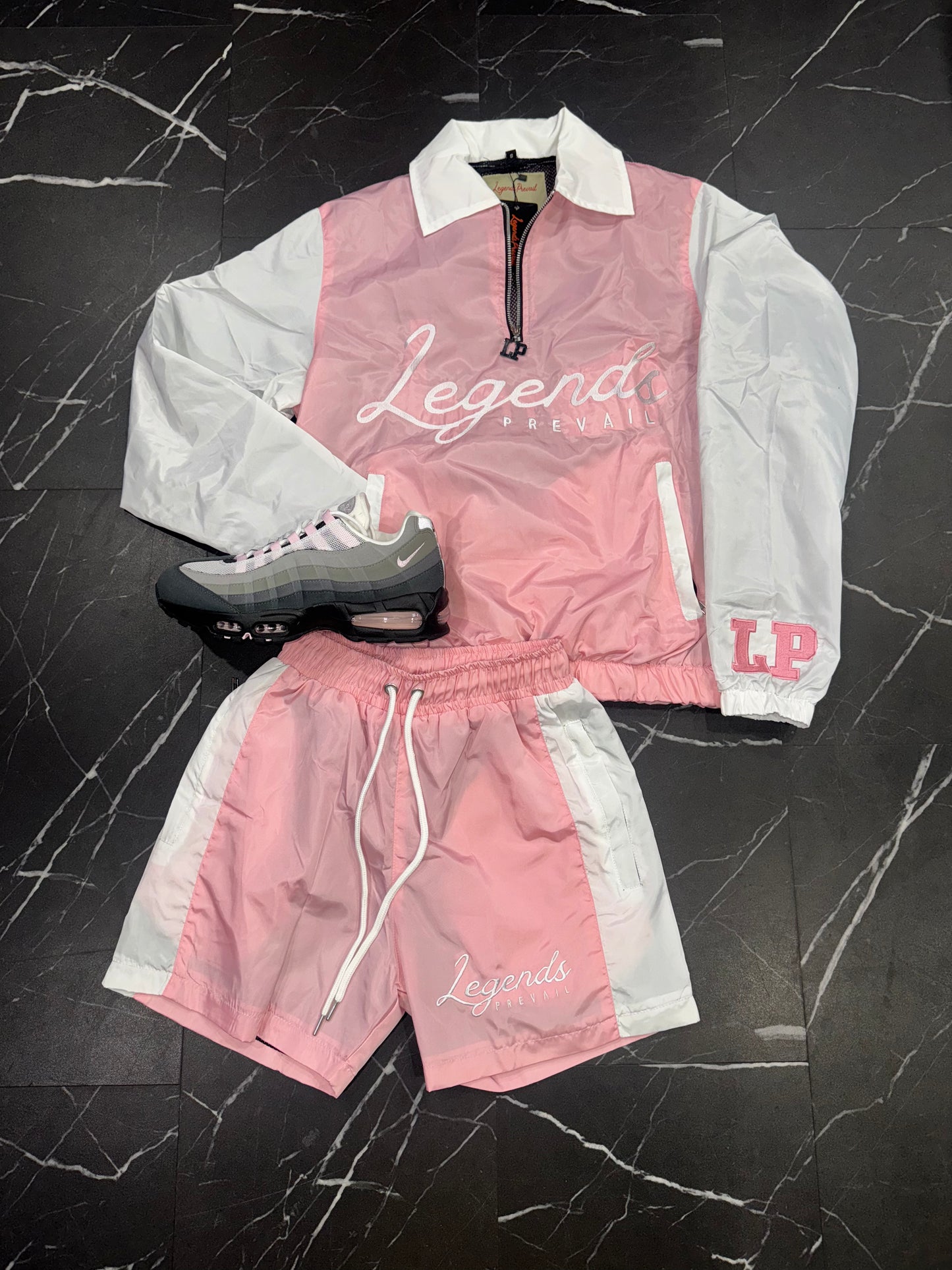 Legends Prevail Windbreaker Set Pink
