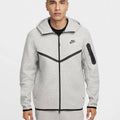 Nike tech light grey set