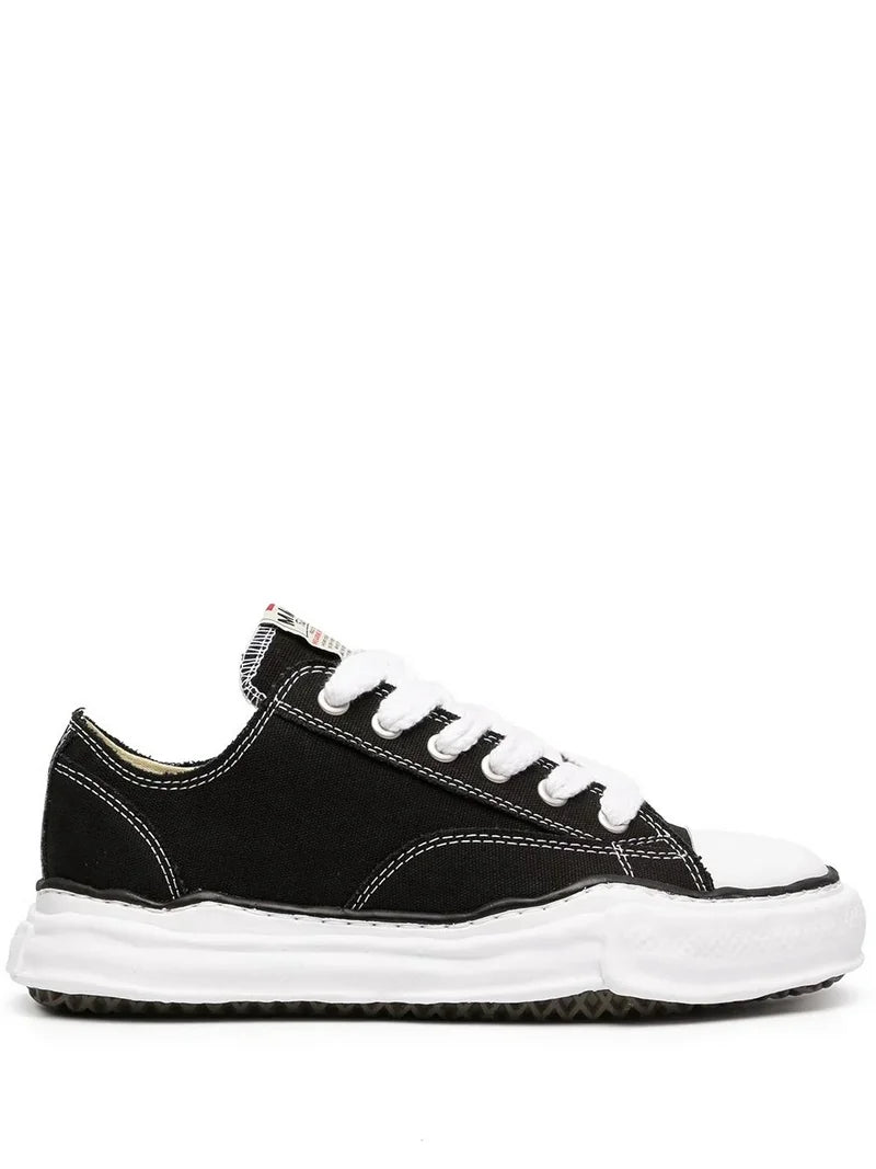 Maison Mihara Yasushiro Black Low